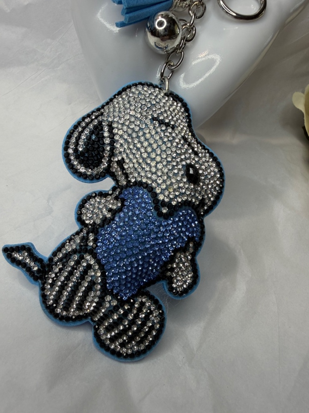 Rhinestone Snoopy- Puffy Keychain with Blue Heart and Tassel - Picture 2 of 3